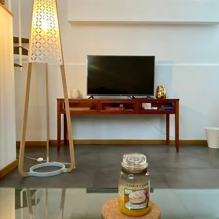 Coco's Loft Apartment *